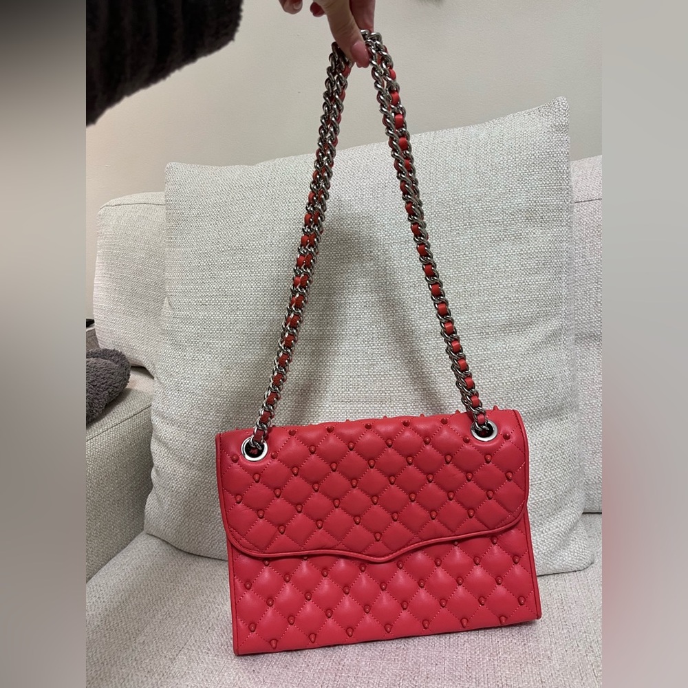 Rebecca Minkoff Shoulder Chain Bag in Coral